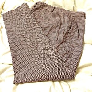 Brand new condition Suiting pants Size 6